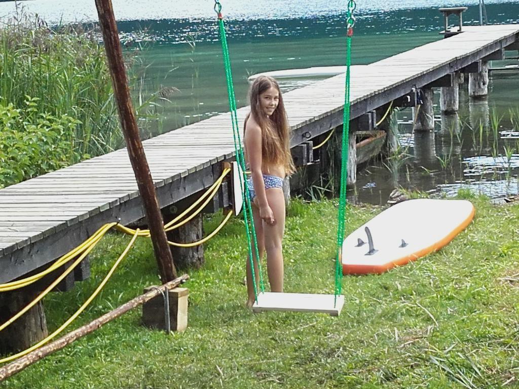 Haus Waldblick Apartman Weissensee Kültér fotó
