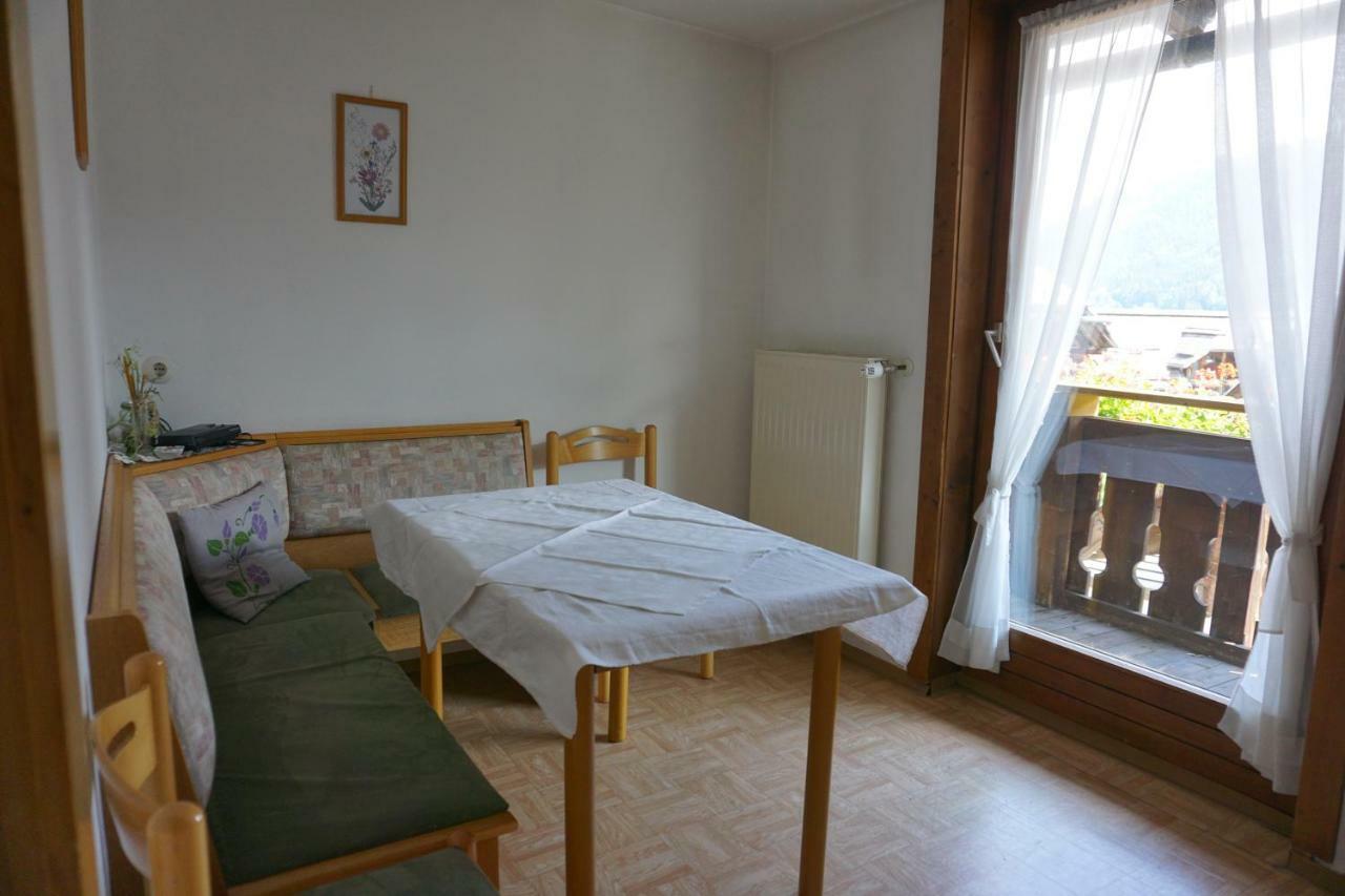Haus Waldblick Apartman Weissensee Kültér fotó