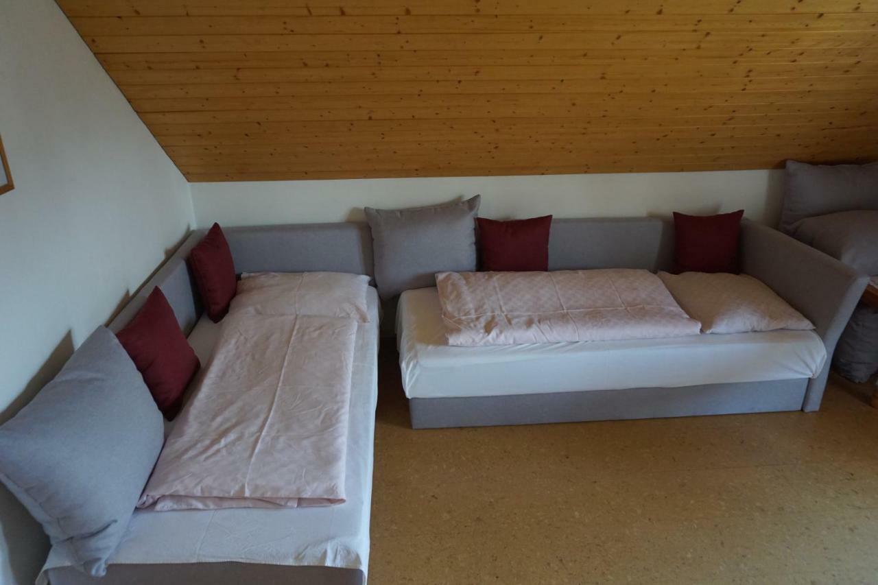 Haus Waldblick Apartman Weissensee Kültér fotó