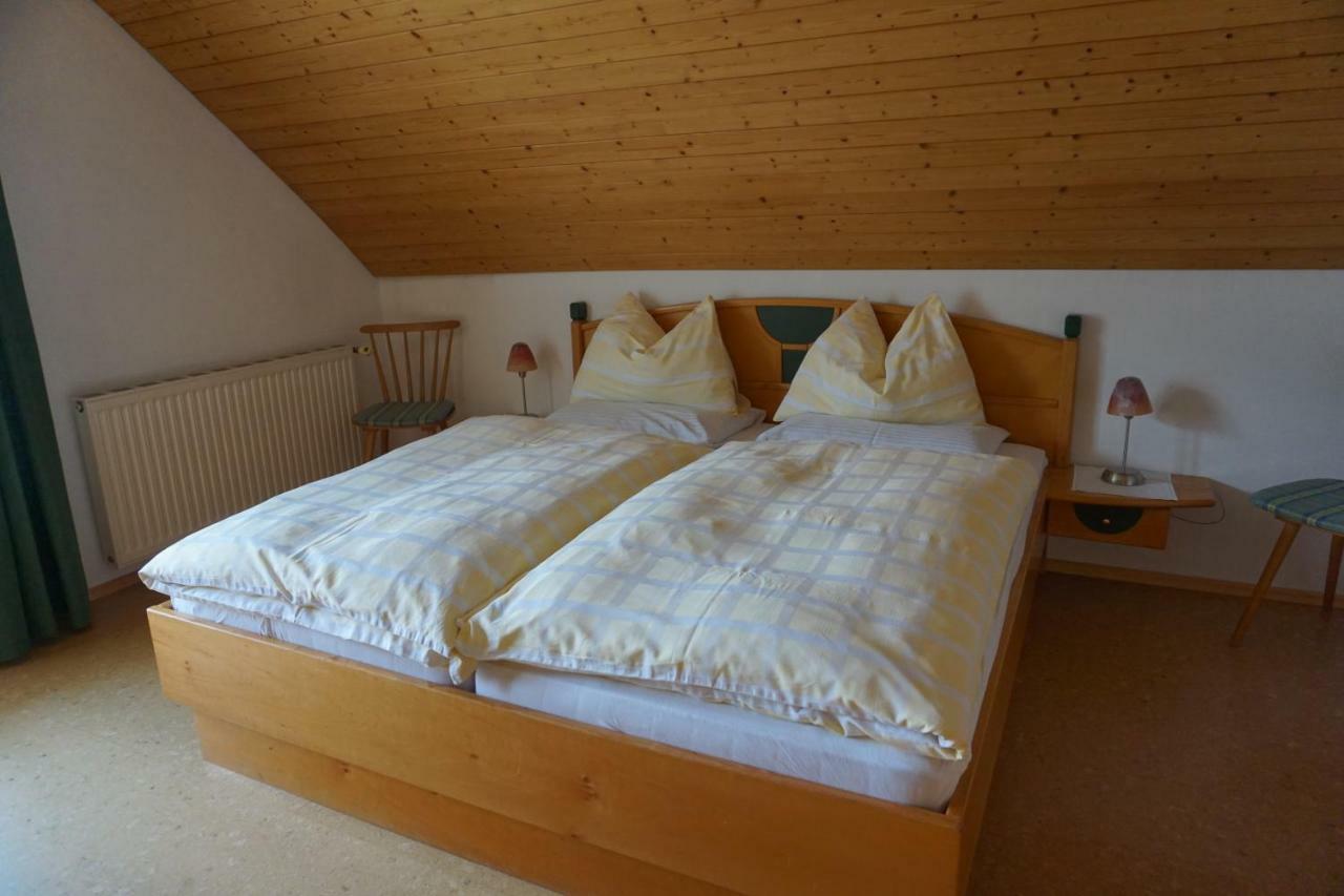 Haus Waldblick Apartman Weissensee Kültér fotó