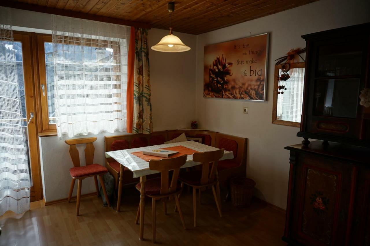Haus Waldblick Apartman Weissensee Kültér fotó