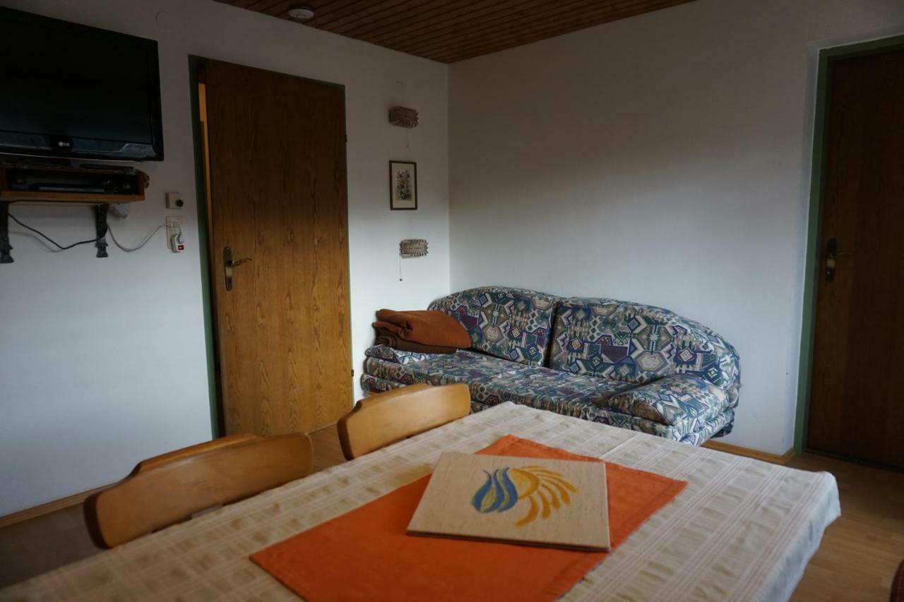 Haus Waldblick Apartman Weissensee Kültér fotó